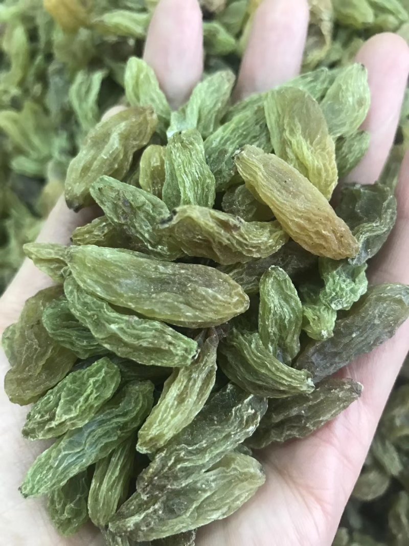 吐鲁番大粒绿香妃葡萄干2斤起包邮