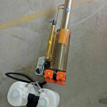 烟雾水雾两用弥雾机，喷雾剂，蔬菜，种植皆可用