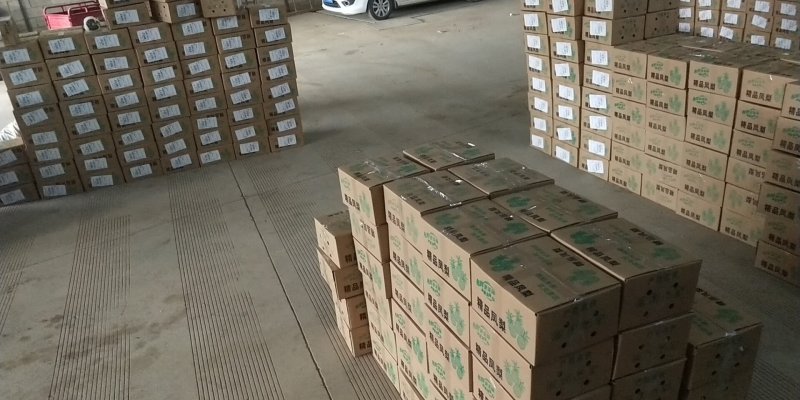 【凤梨】金钻17号凤梨全国招商，产地直发，供商超，加工厂
