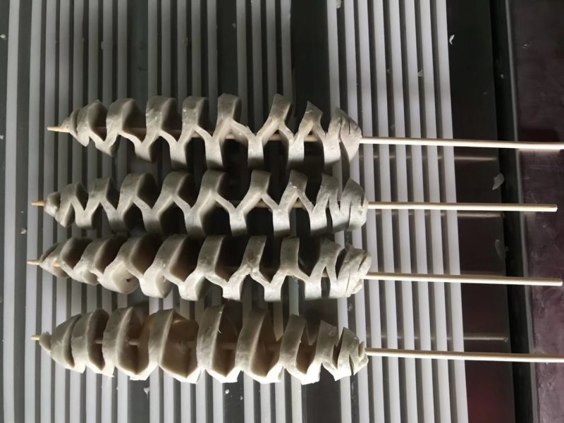 30—100克的面筋串龙骨面筋网红小面筋批发零售
