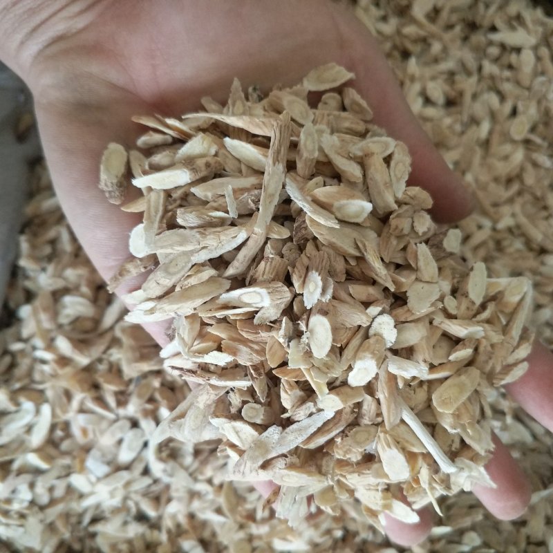 振兴药材批发供应指甲片黄芪规格齐全产地直供一手货源全国发货