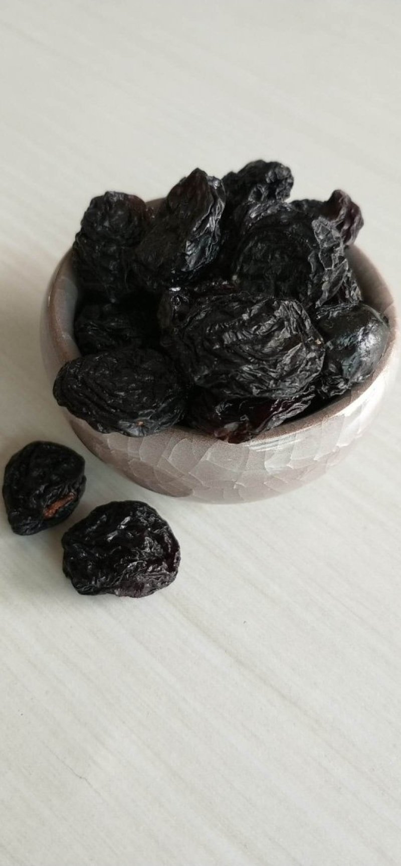 新疆干果夏黑葡萄干超大颗黑加仑葡萄干