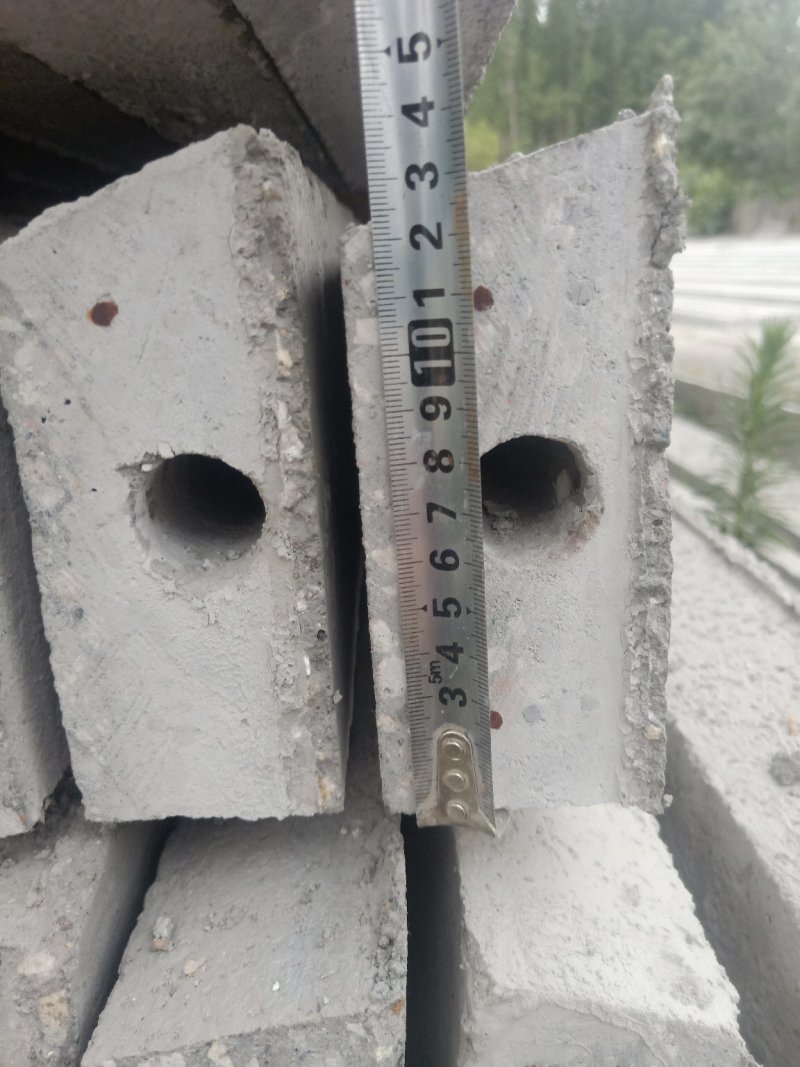 水泥檩条，大棚立柱，厂家直销价格实惠