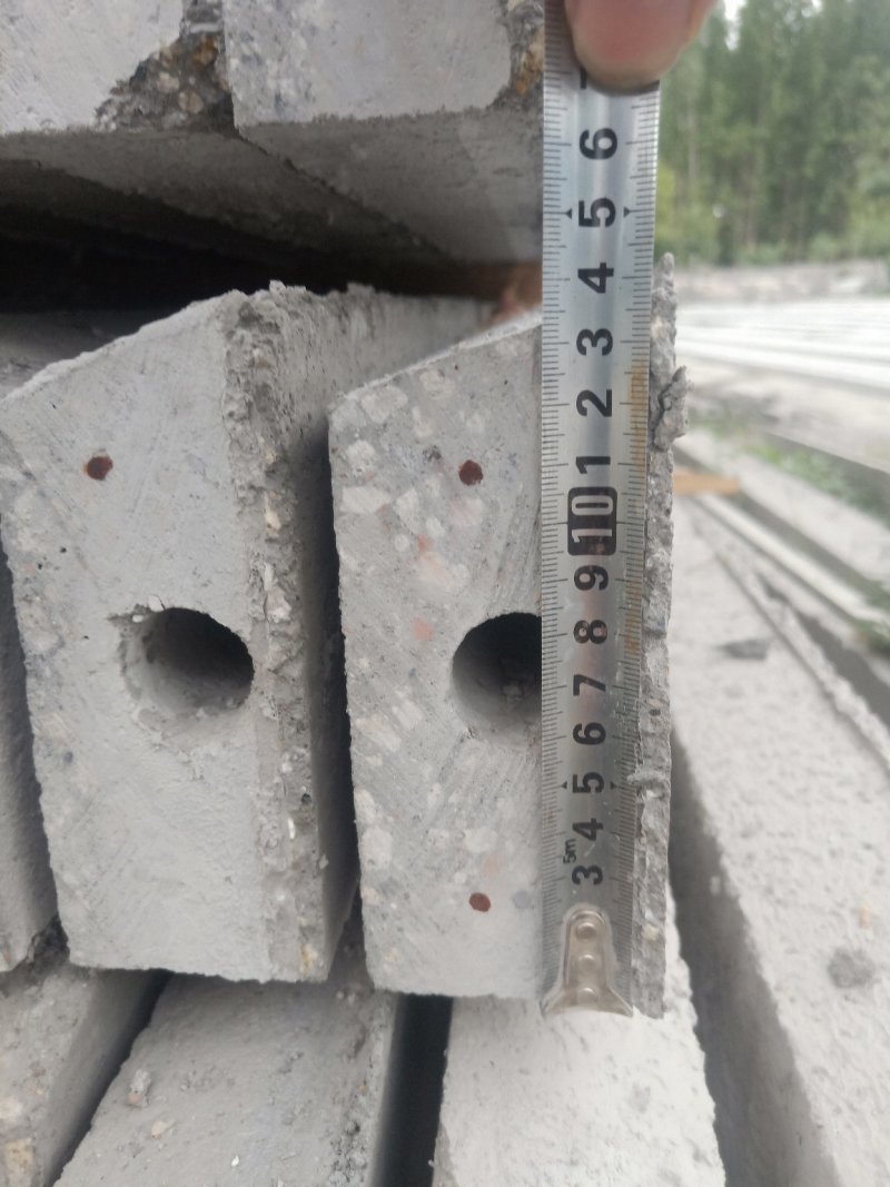 水泥檩条，大棚立柱，厂家直销价格实惠