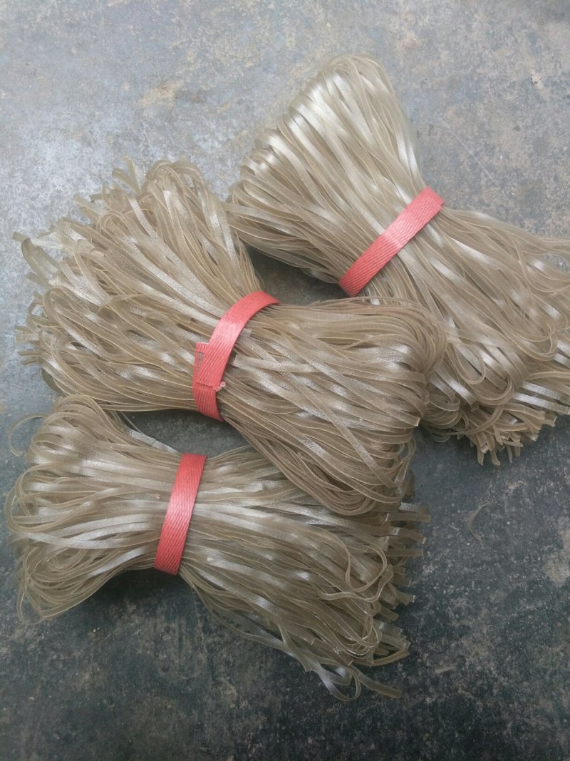 长期供应：手工挑粉都是手工做的（扁扎粉）大量批发。