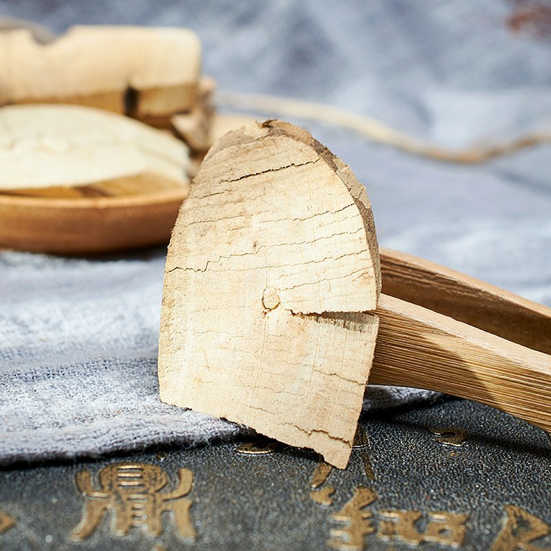 接骨木供应上千种中药材