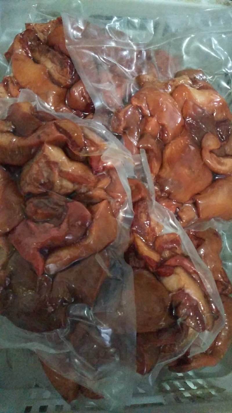 卤味猪香嘴，多包装，真空开袋即食，麻辣口味，肥而不腻。