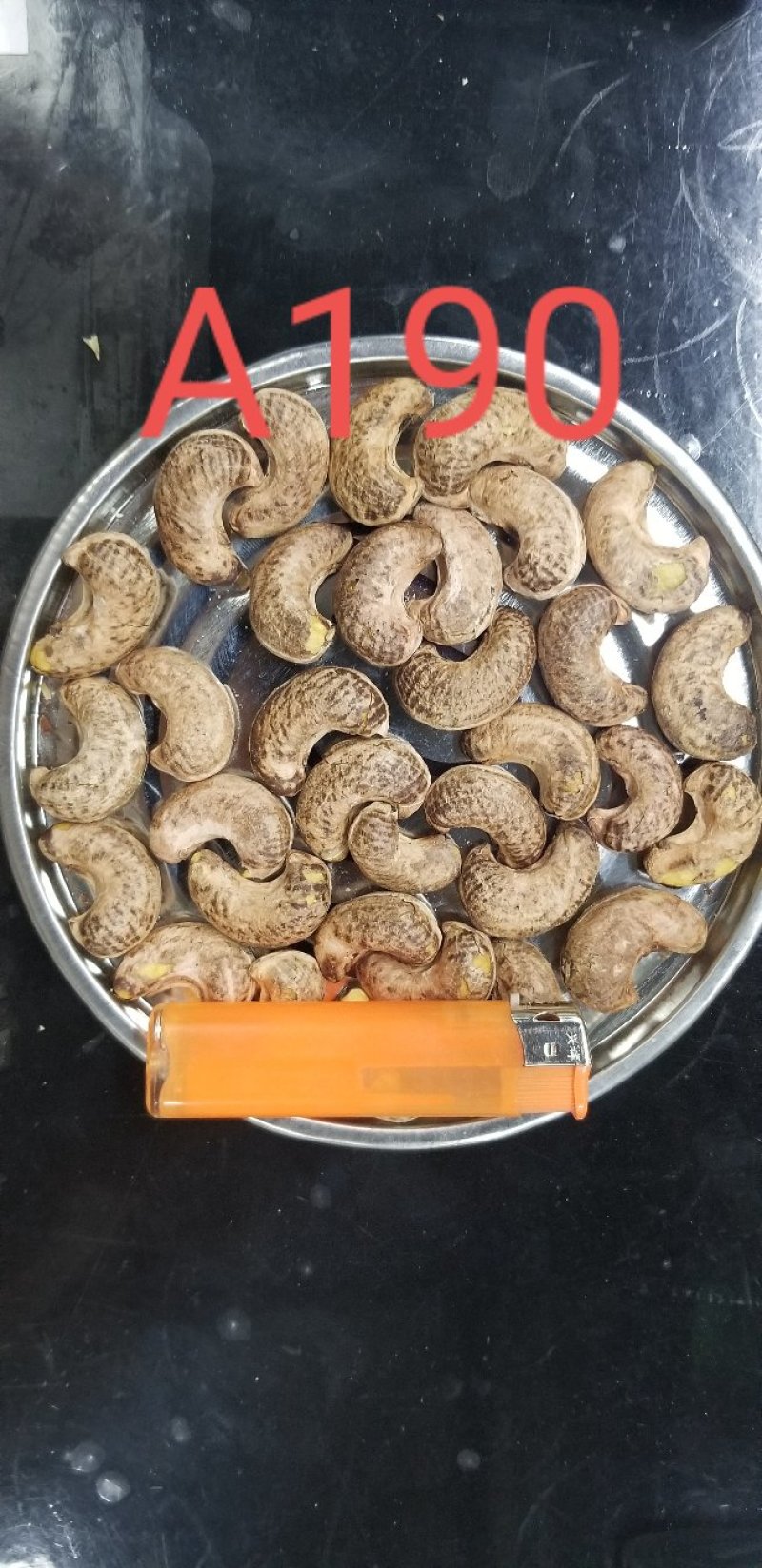 A190紫衣炭烤熟腰果桶装特大腰果年货干果越南腰果