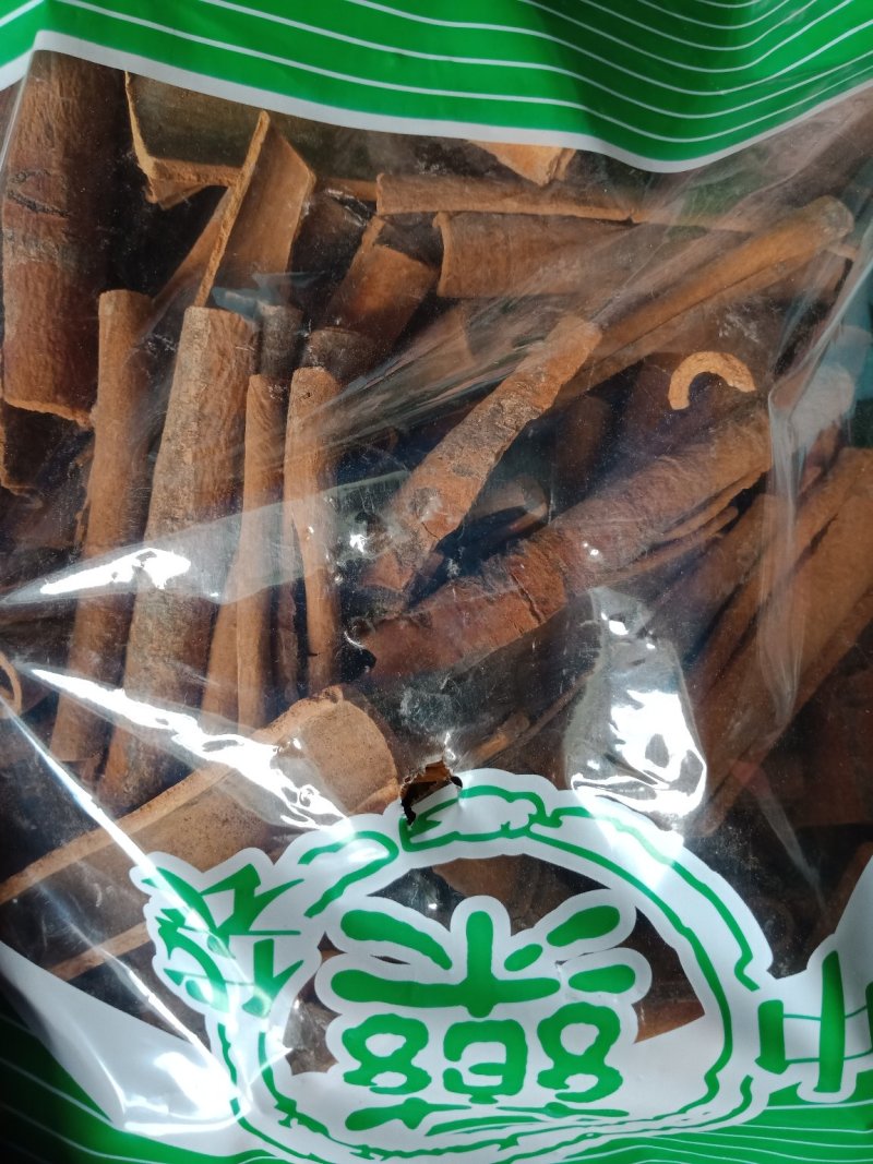 肉桂带皮肉桂桂心官桂调料桂皮药食同源油桂皮