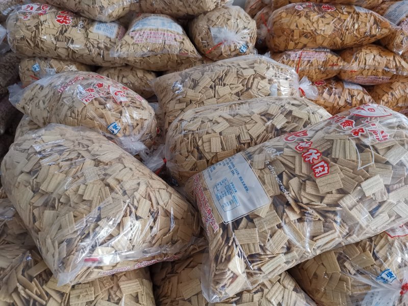 山东省枣庄市供应各种各样的优质锅巴、膨化食品