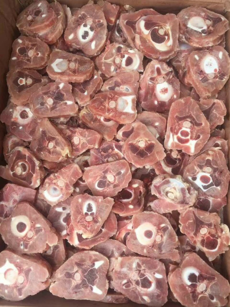 脖骨，牛脖骨牛骨乳牛脖肉骨肉多质量保证证件齐全