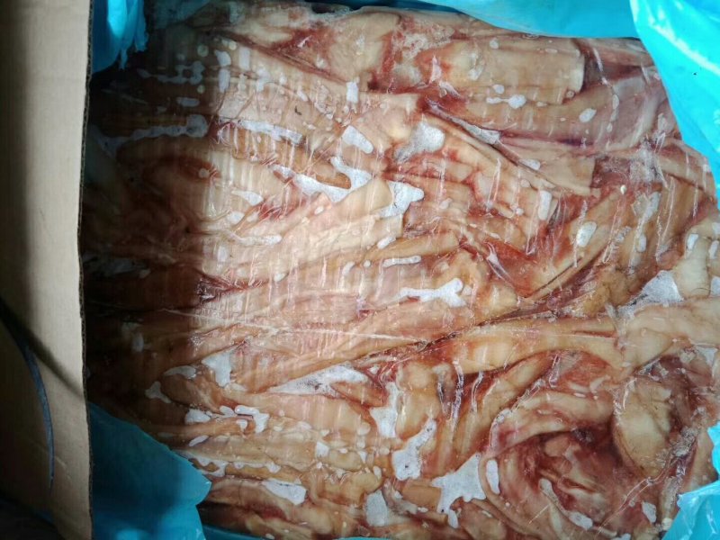 驴肉请选购优质驴肉，马肉，板肠，驴下水