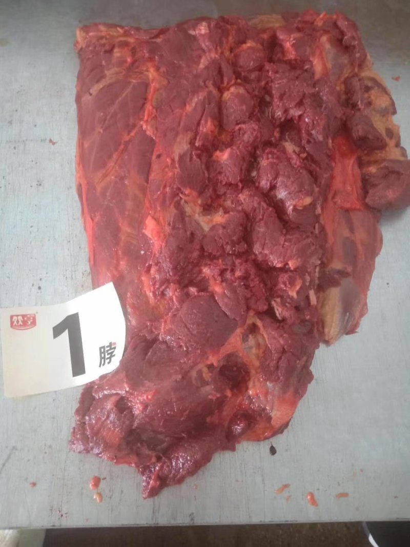 外蒙马肉，活马吊宰，自有加工厂。