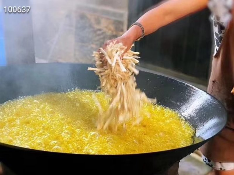 禄劝油鸡枞