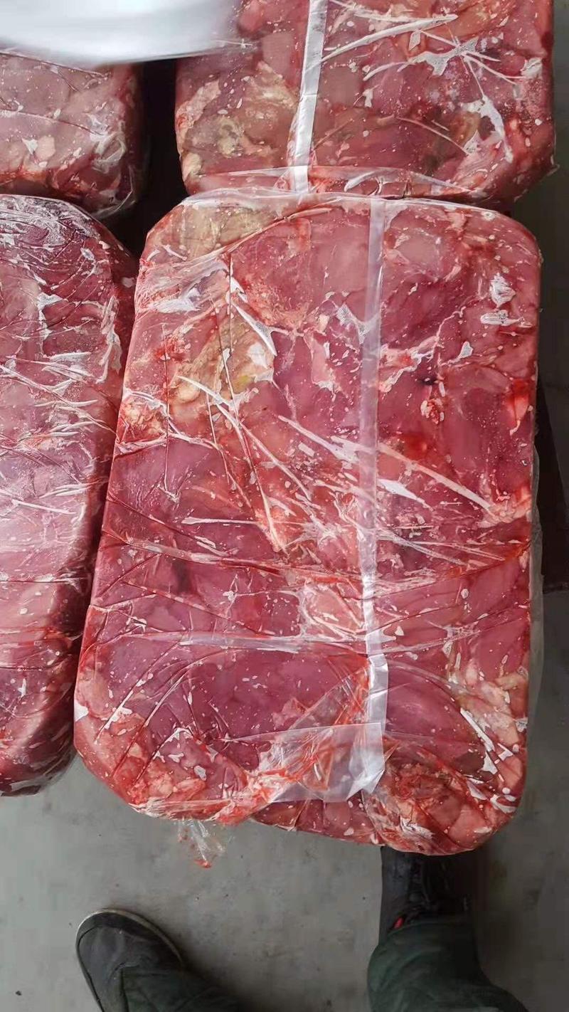 小牛肉带后腿肉可做牛肉干串串常年加工乳牛分割产品