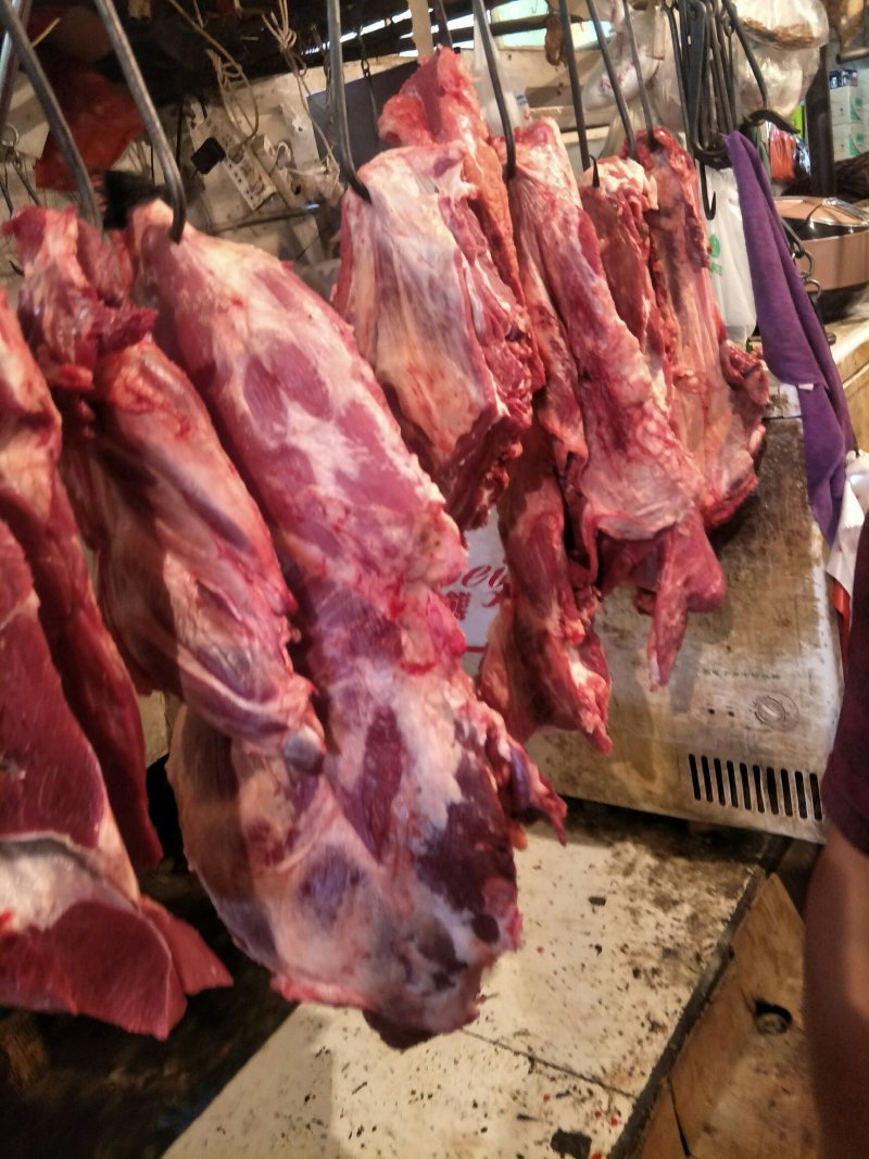 新鲜牦牛肉大量批发供应来自阿坝州牦牛肉