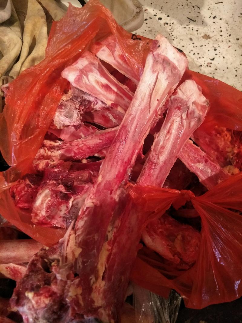 新鲜牦牛肉大量批发供应来自阿坝州牦牛肉