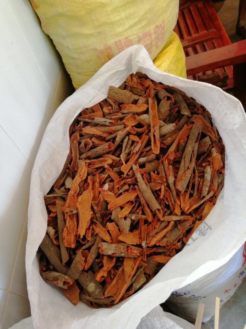 桂通。桂碎