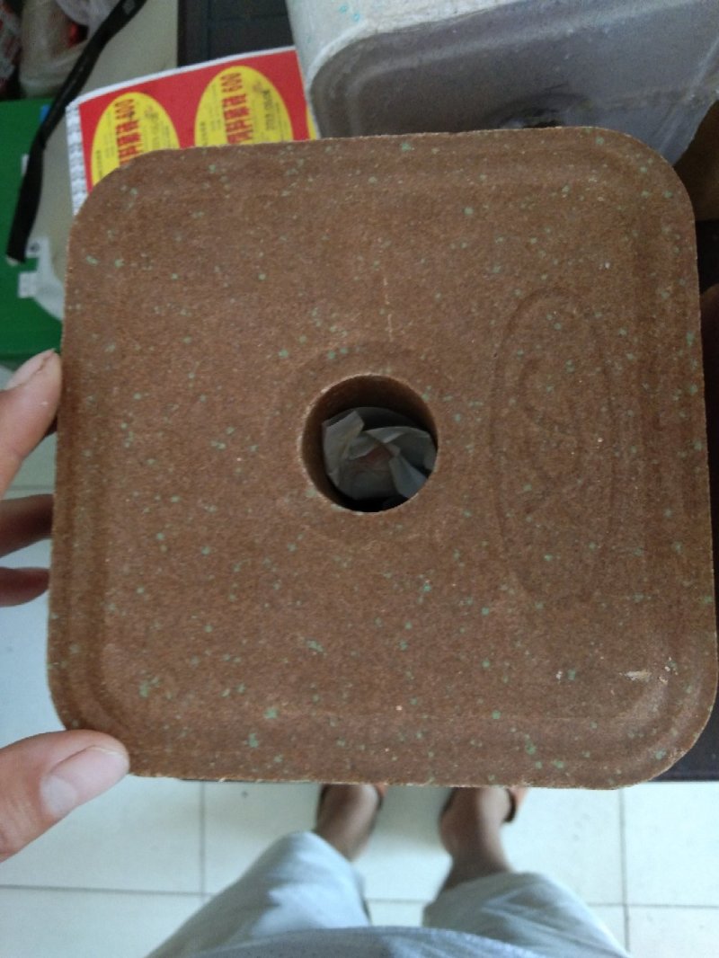 健蓄牛羊舔砖高含量母牛羊用维生素增加营养对小牛羊补充钙磷