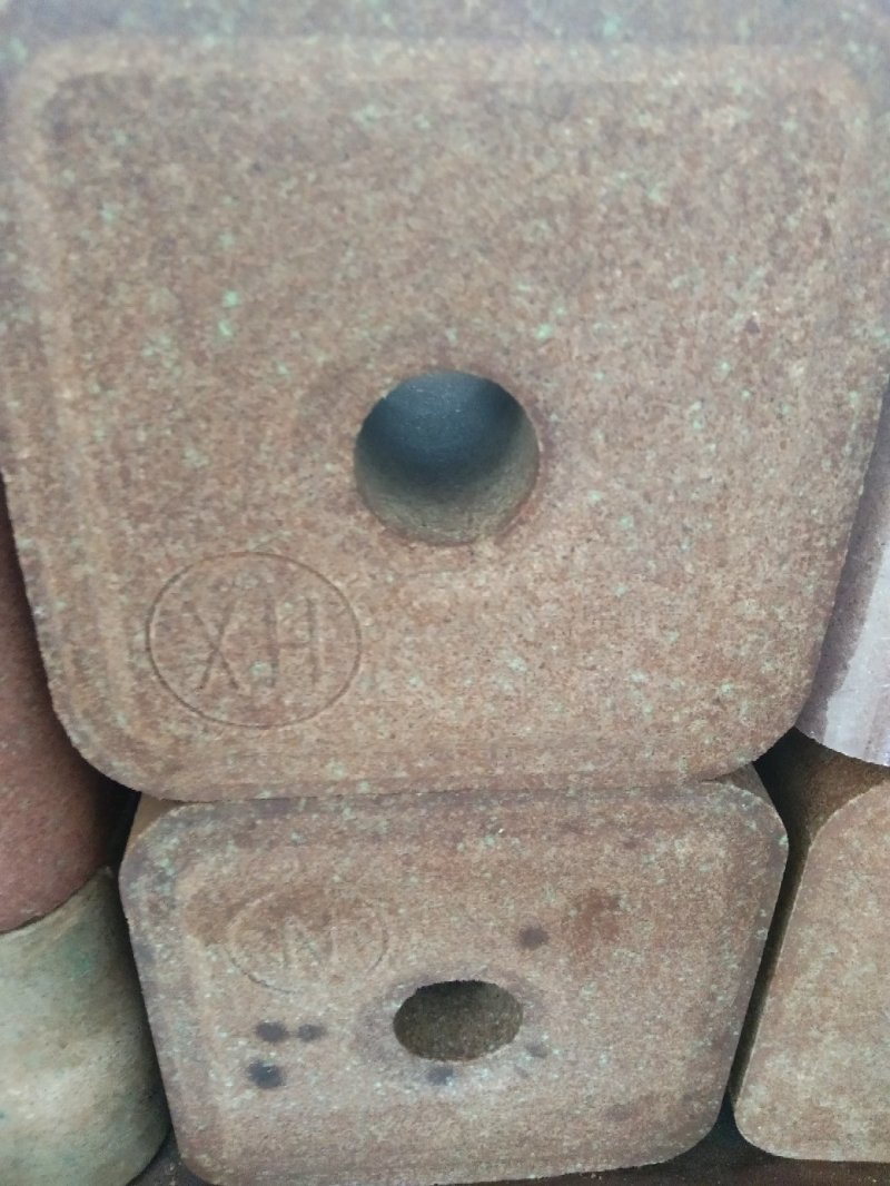健蓄牛羊舔砖高含量母牛羊用维生素增加营养对小牛羊补充钙磷