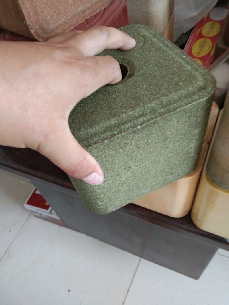 健蓄牛羊舔砖高含量母牛羊用维生素增加营养对小牛羊补充钙磷
