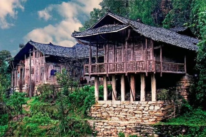 正宗农家土猪土家腊肉，腊香满口，熏香扑鼻，腊味醇厚