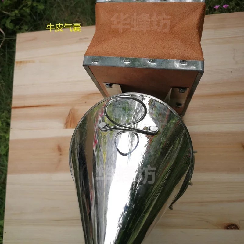蜂具养蜂专用工具蜜蜂蜂箱手动不锈钢喷熏烟器赠烟弹喷烟筒壶