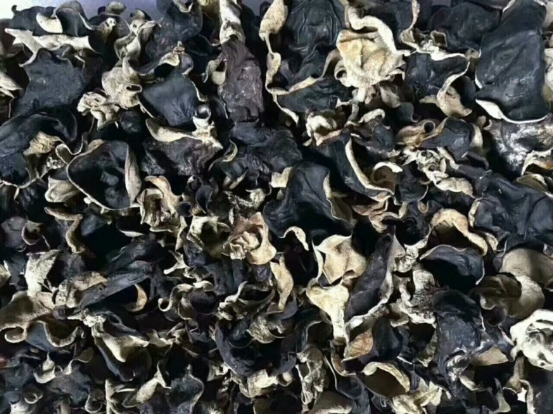 水洗木耳，无添加，一斤泡8斤左右........包邮..