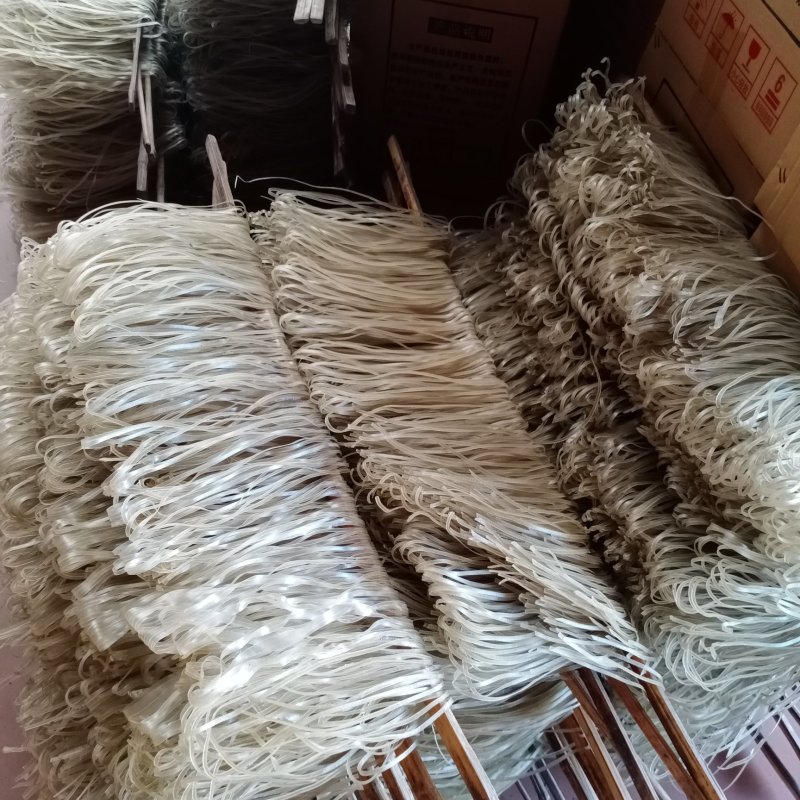 长期供应：手工挑粉都是手工做的（扁扎粉）大量批发。