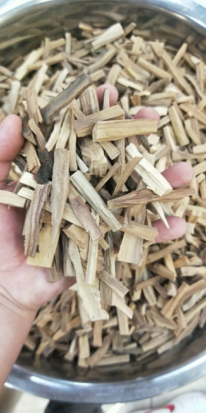 正品檀香假一赔十供应上千种中药材批发零售量大从优