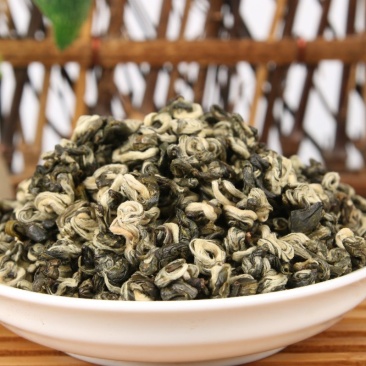 【精品】云南大叶种绿茶1号碧螺春茶气足手工耐泡一芽一叶