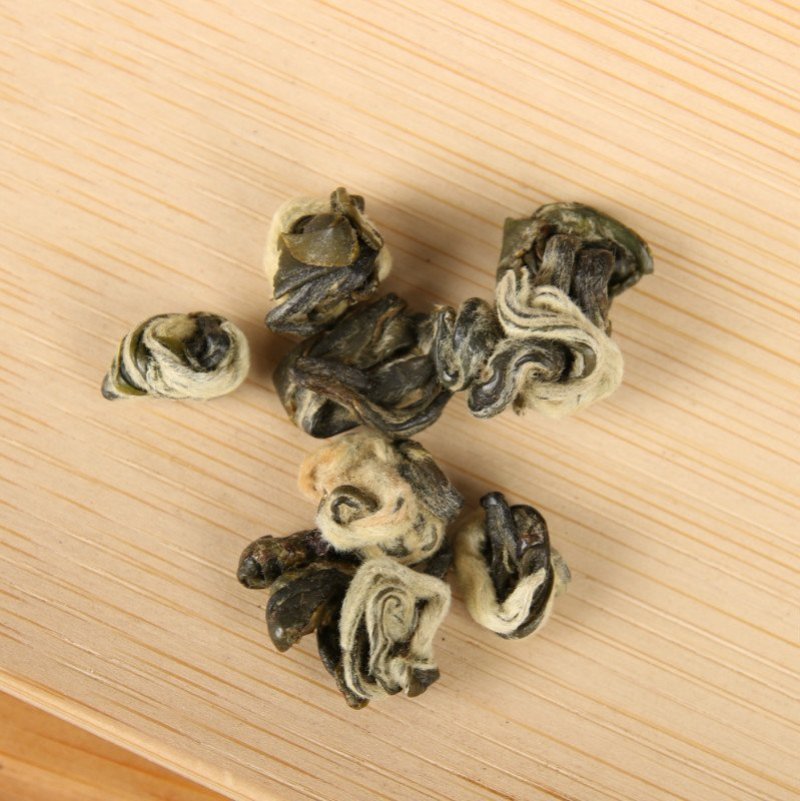【精品】云南大叶种绿茶1号碧螺春茶气足手工耐泡一芽一叶