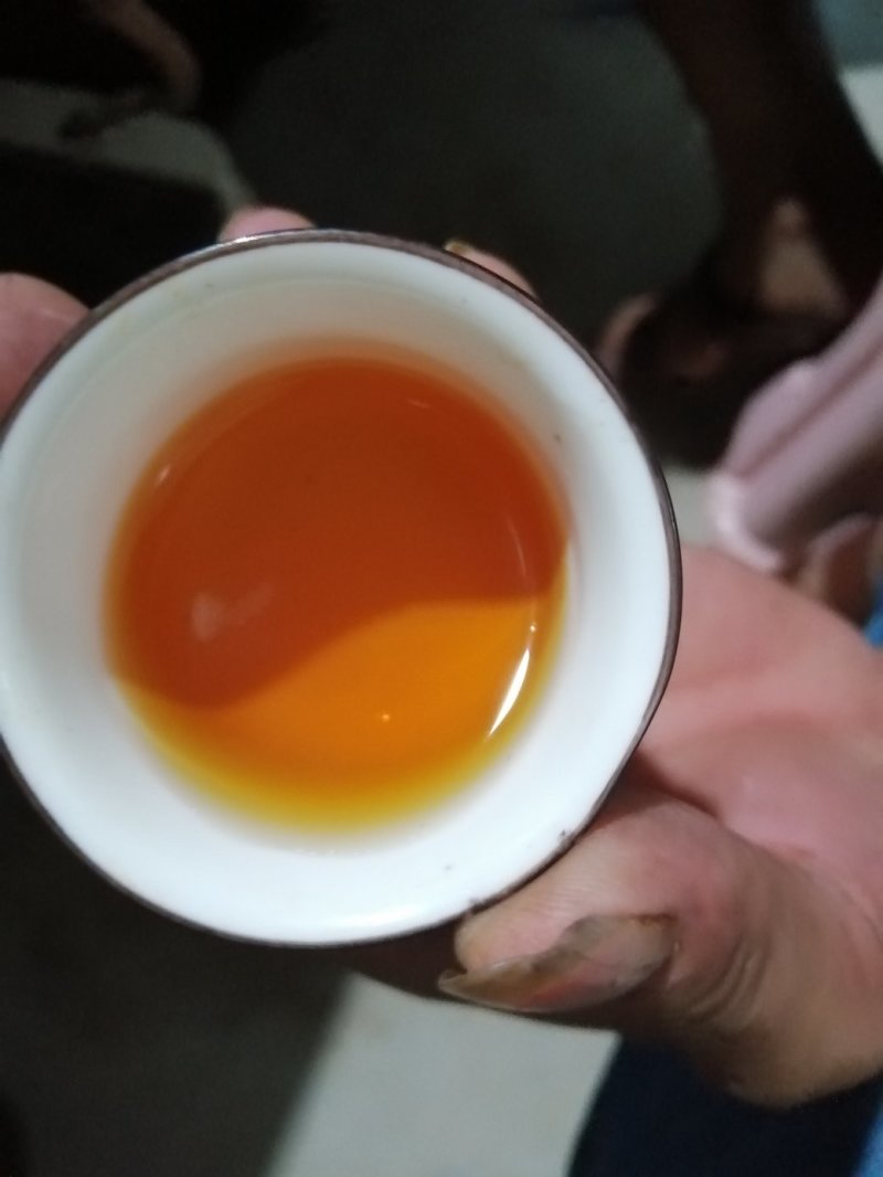 茶叶，大量批发红茶，绿茶。高中低档，自产自销，价格美丽。
