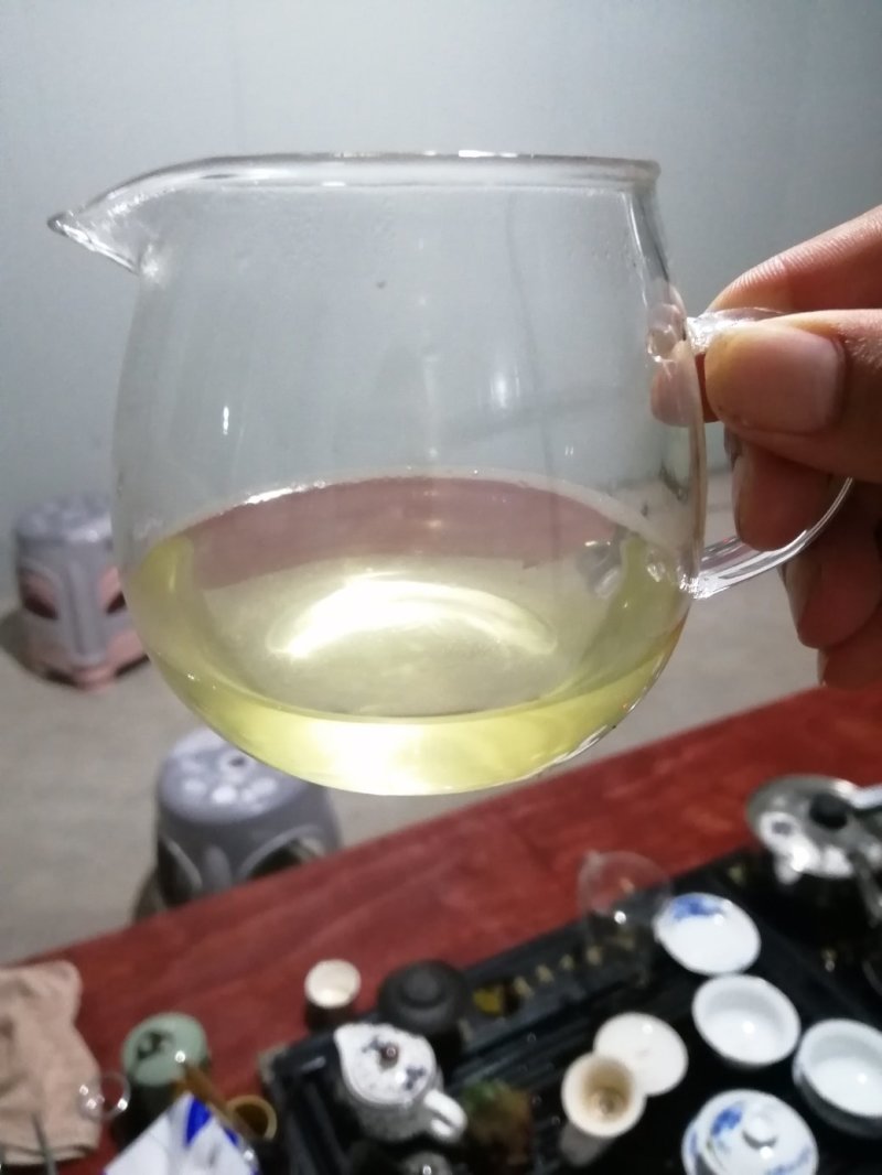 茶叶，大量批发红茶，绿茶。高中低档，自产自销，价格美丽。
