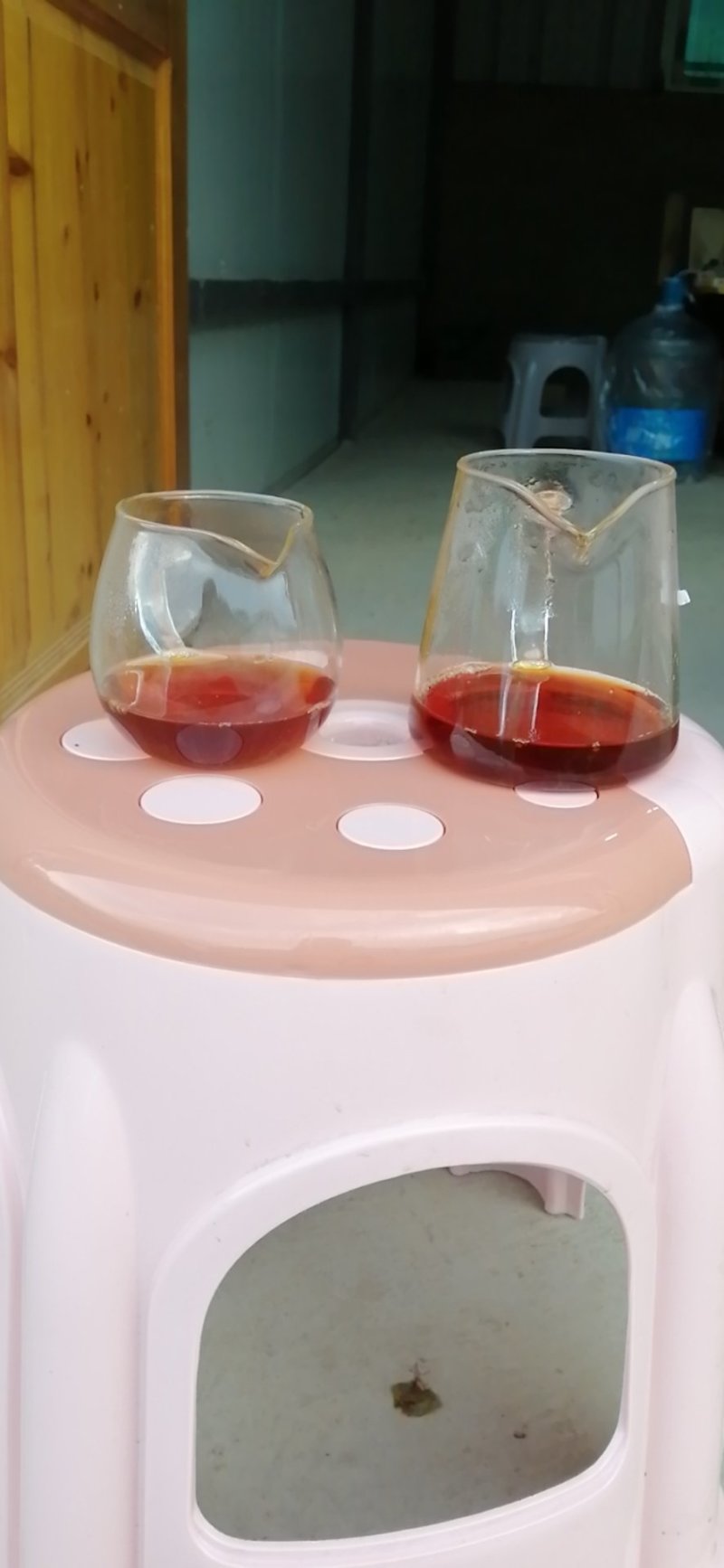 茶叶，大量批发红茶，绿茶。高中低档，自产自销，价格美丽。