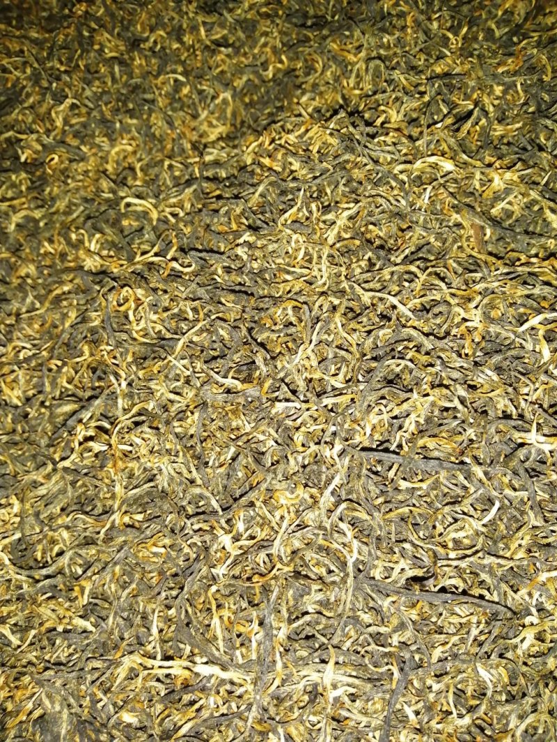 茶叶，大量批发红茶，绿茶。高中低档，自产自销，价格美丽。