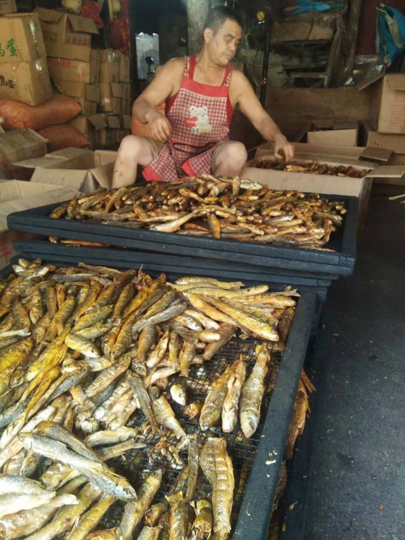鱼干，品相好鱼干刁子鱼，火焙鱼，餐条鱼品质破肚