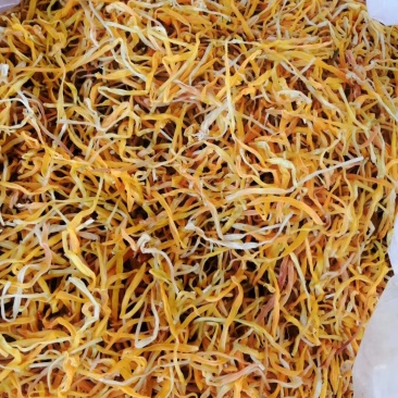 产地直销黄花菜，一手货源，物美价廉欢迎咨询订购。
