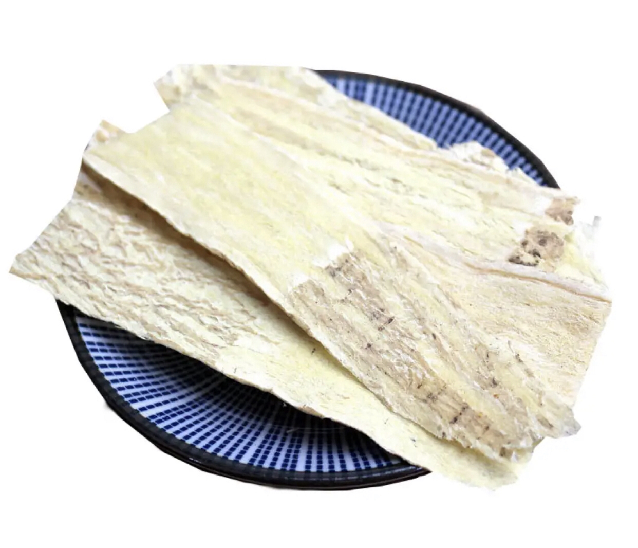 高清微距摄影:左侧为内蒙古固阳产切片黄芪,断面呈黄白色、粉性足、菊花心明显;右侧为山西浑源产黄芩饮片,表面棕黄色、质坚实、断面鲜黄色、具放射状纹理。背景为标准中药饮片规格卡尺测量(厚度2mm±0.2mm),体现道地产区规范化加工品质 黄芪与黄芩药材实物对比图