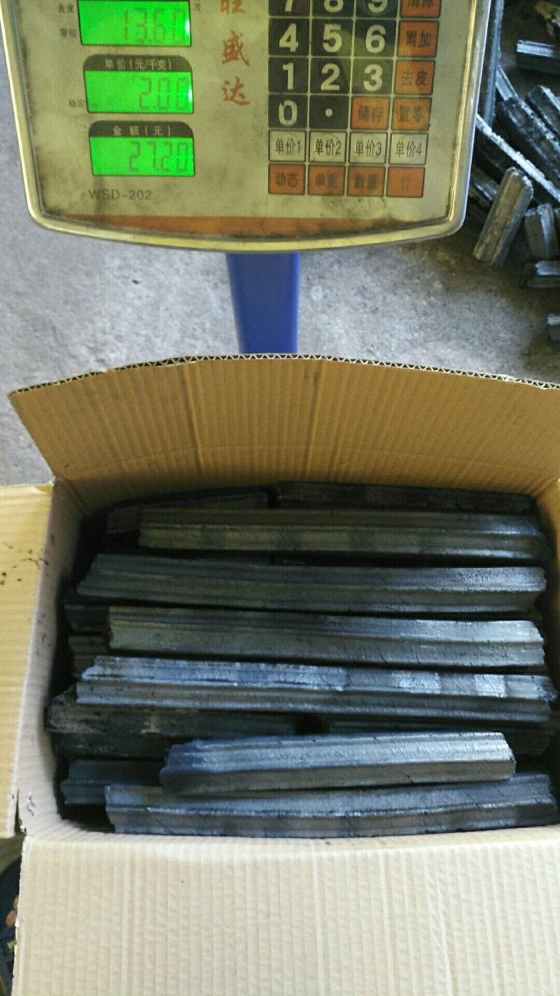 纯松木锯末高温机制木炭