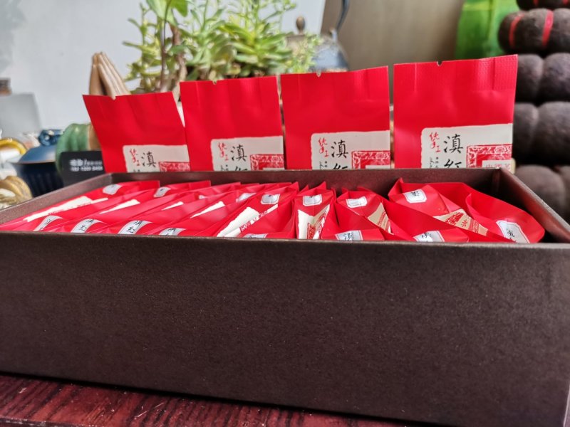 滇红茶醉滇红红茶普洱茶礼盒特级荒山野生红