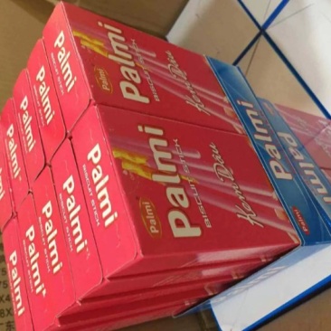 Palmi越南进口派迷涂层饼干棒