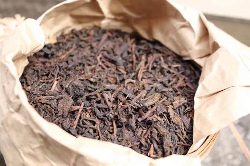 陈年六堡茶2000年广西横县茶厂六堡茶800克一框包邮