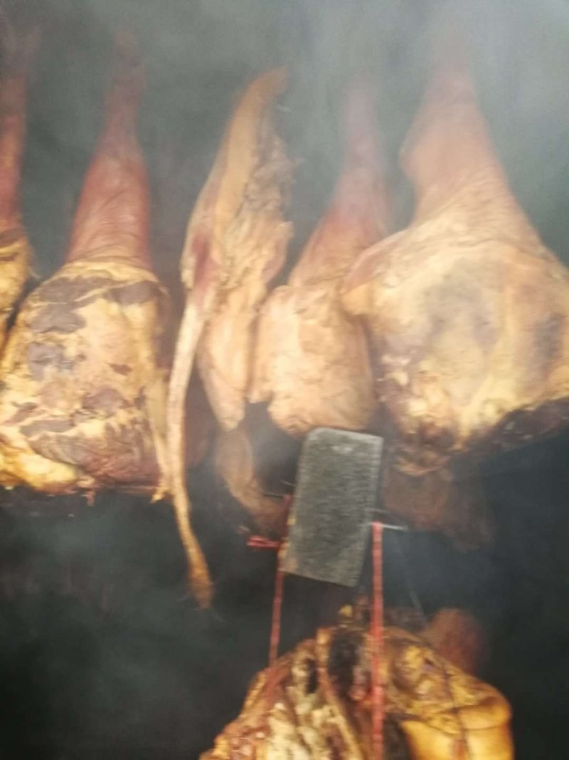 重庆市奉节县辉茂腊肉批