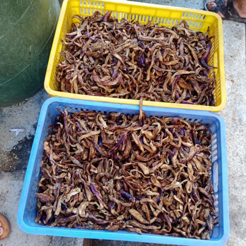 干茄子茄子干茄子条(糯米茄子)酱菜行业，学校食堂餐饮特产