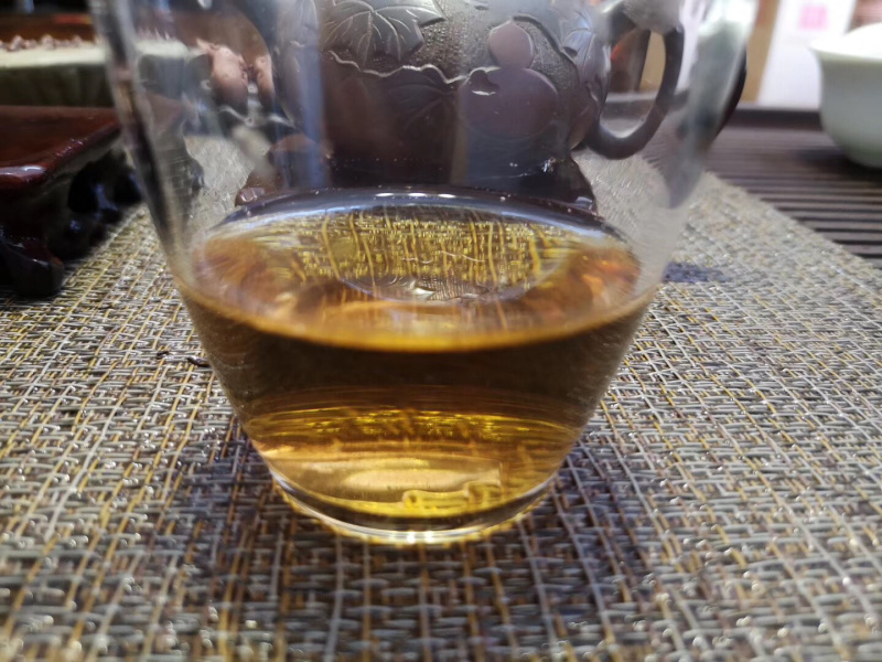 梧州六堡茶2010年老茶婆