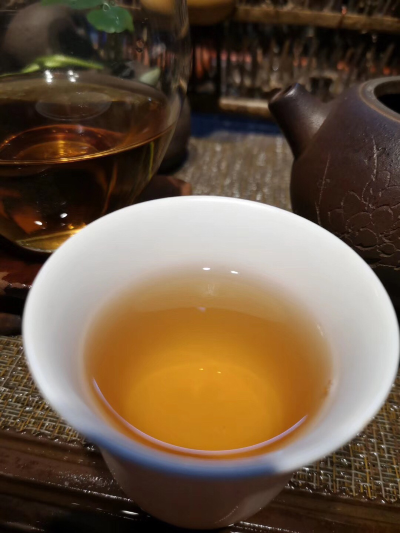 梧州六堡茶10年六堡茶果
