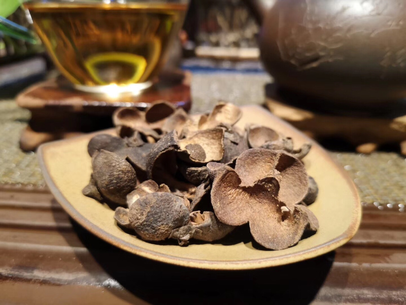 梧州六堡茶10年六堡茶果