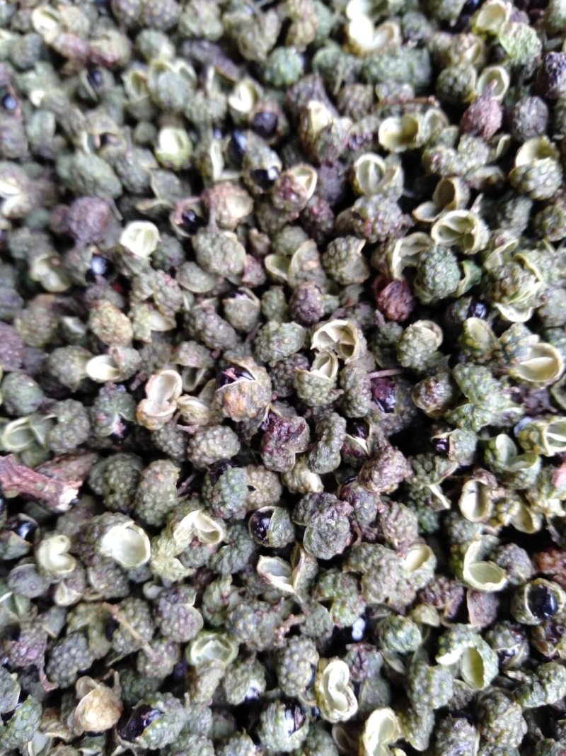 青花椒，麻椒，不打药。
