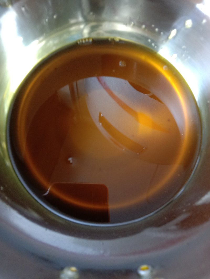 纯菜籽油假一赔十保证质量农村种植菜籽无泥沙干净。